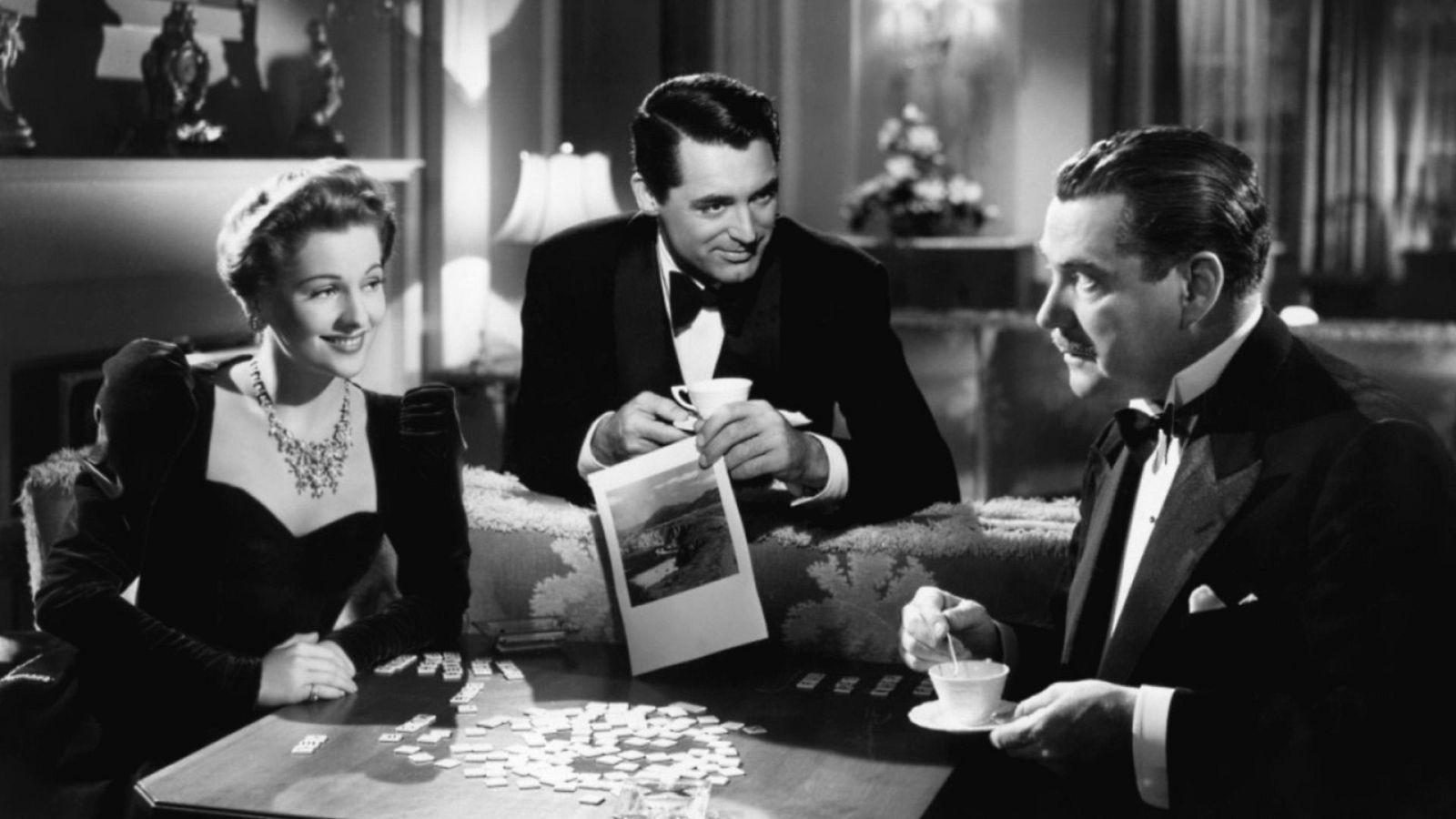 D��as de cine clásico - Sospecha - Ver ahora