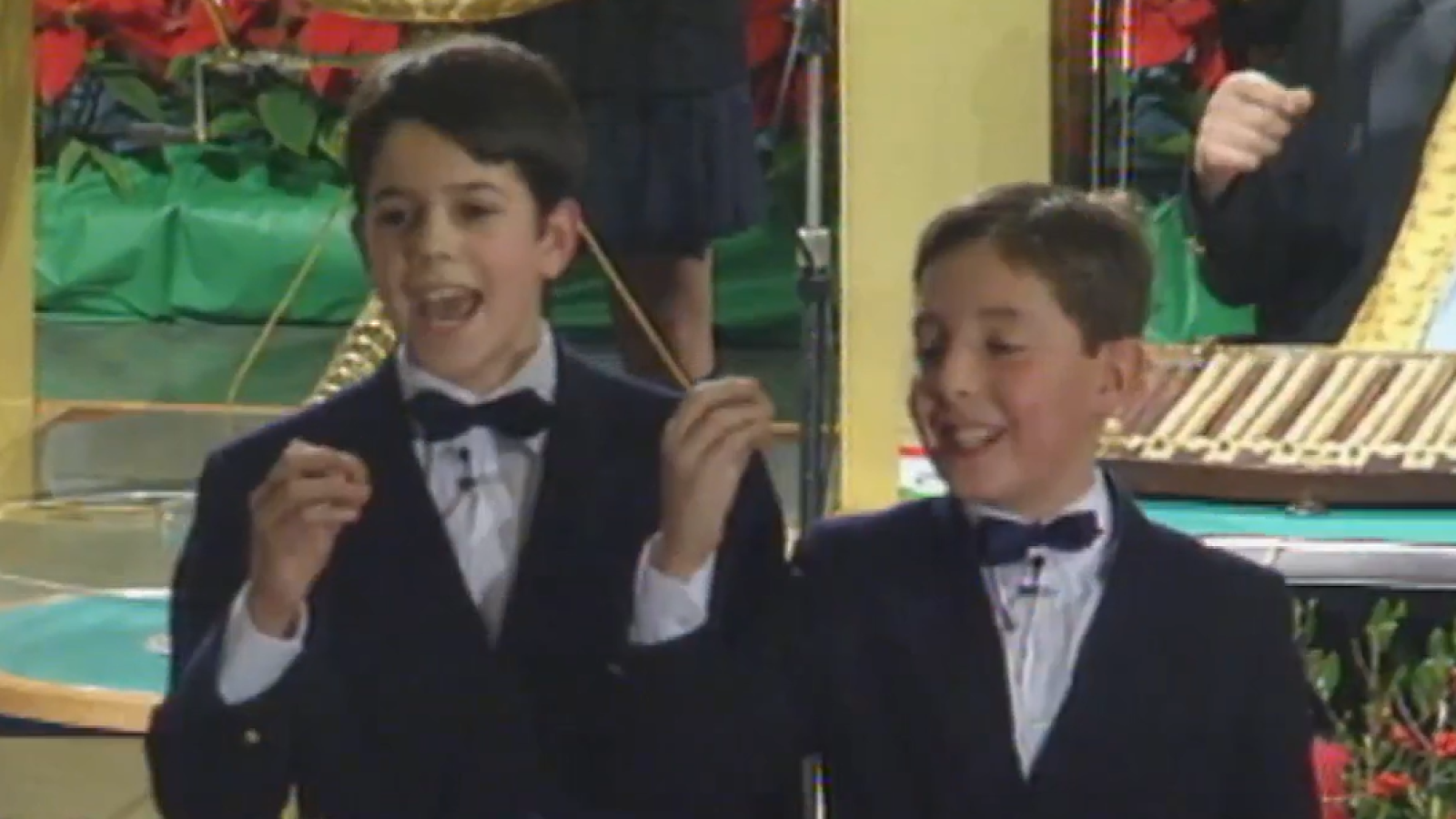 2000: el Gordo de la Lotería de Navidad fue el 49740 | Ver