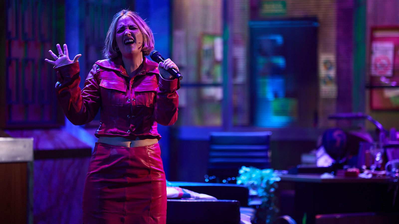 La Revuelta | Rigoberta Bandini canta "Pamela Anderson" 25/11/24 - La Revuelta | Ver