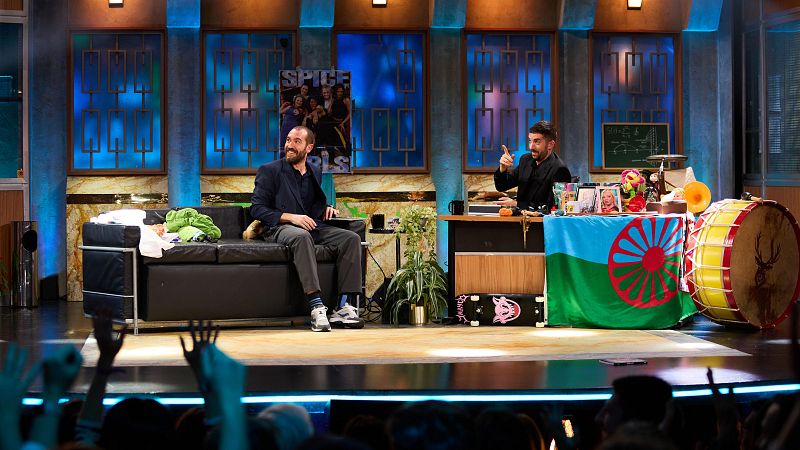 La Revuelta | Jorge Ponce se sube a la nueva moda de los influencers