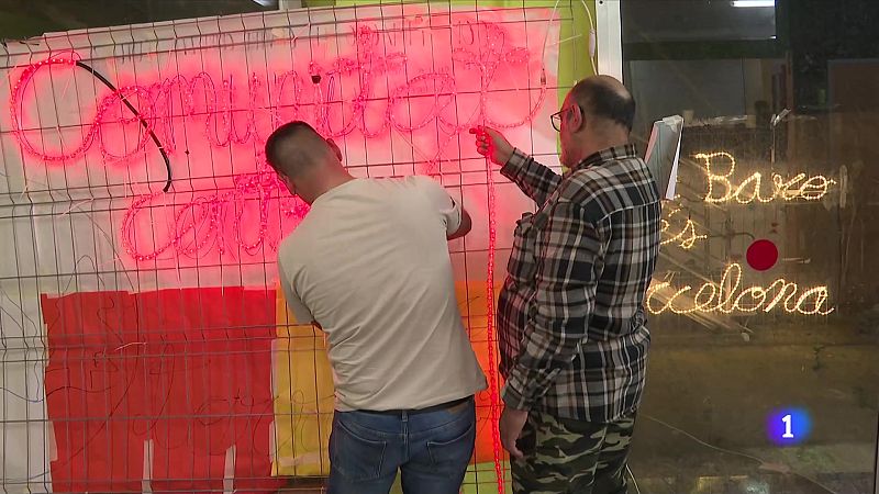 Els veïns il·luminen Torre Baró - L'Informatiu | Ver
