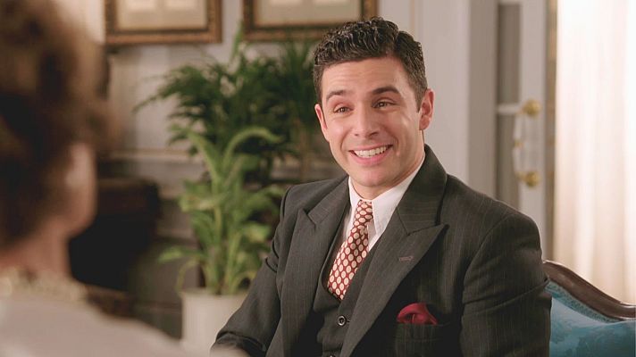 Salón de té La Moderna - Iván sospecha que Maruja le miente