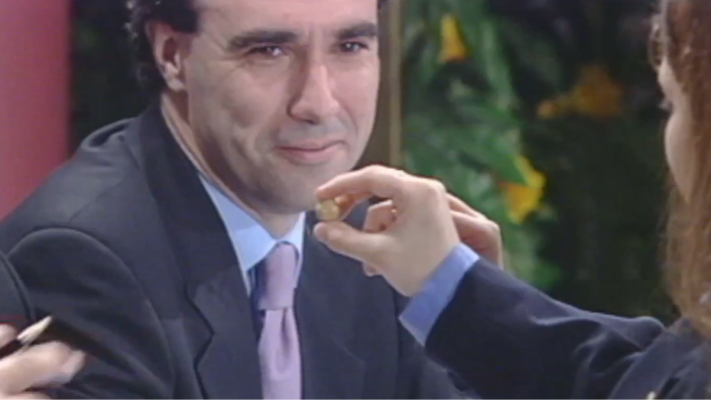 Lotería de Navidad - 2002: el Gordo de la Lotería de Navidad fue el 8103