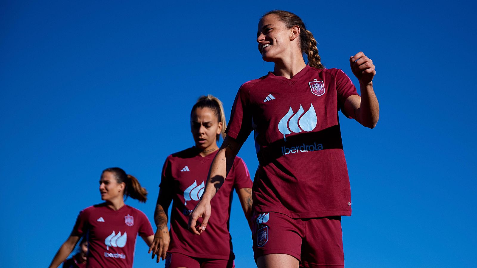 La selección española quiere la primera victoria después de Paris - Fútbol | Ver