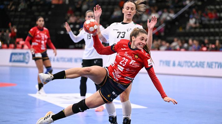Balonmano - Paula Arcos lidera a España en la victoria contra Portugal en el debut en el Europeo