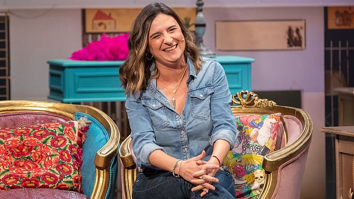 Al cielo con ella - Raquel Peláez disecciona a los pijos en 'Quiero y no puedo'