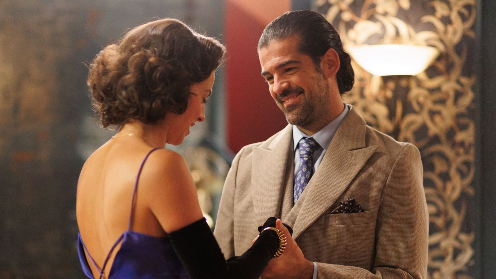 Salón de té La Moderna - T3 - Episodio 286 | Ver