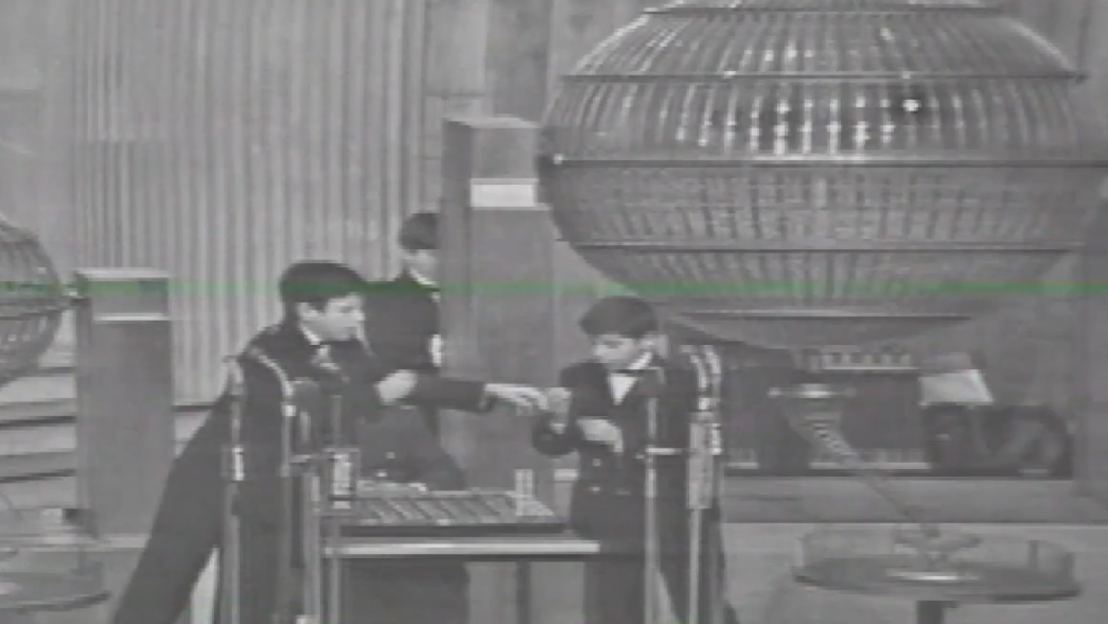 1977: el Gordo de la Lotería de Navidad fue el 34571 | Ver