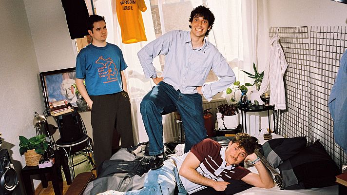 Atención obras - Karavana