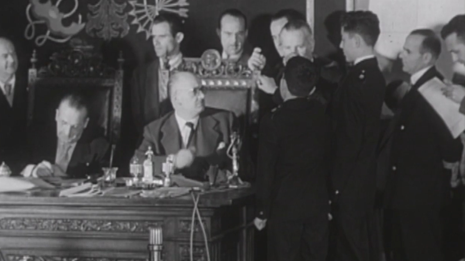 1956: el Gordo de la Lotería de Navidad fue el 15640 | Ver