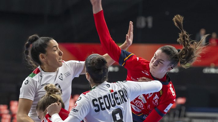 Balonmano - Las 'Guerreras' necesitan ganar o empatar ante Polonia si quieren seguir en el Europeo