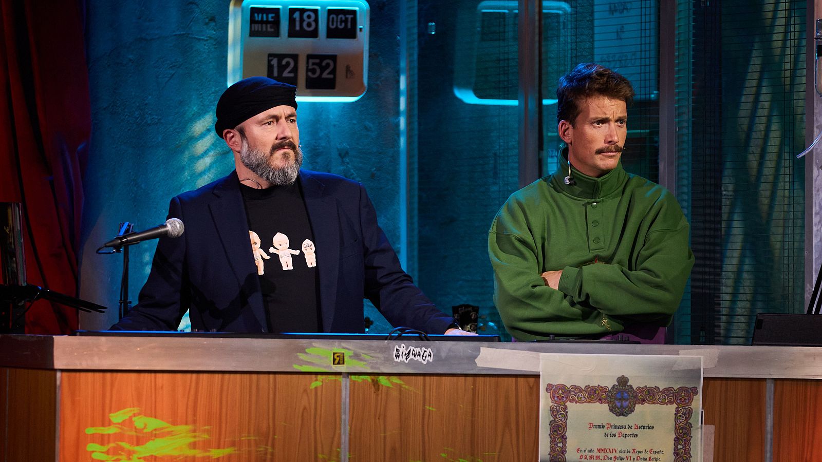 La Revuelta | Grison y Broncano logran el truco definitivo 2/12/24 - La Revuelta | Ver