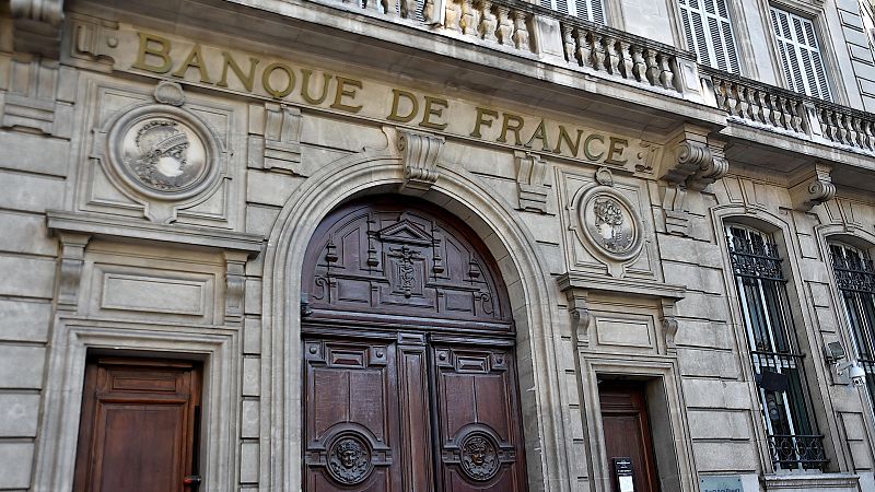 Tormenta financiera en Francia: "Tiene un problema de déficit que no consigue controlar" | Ver