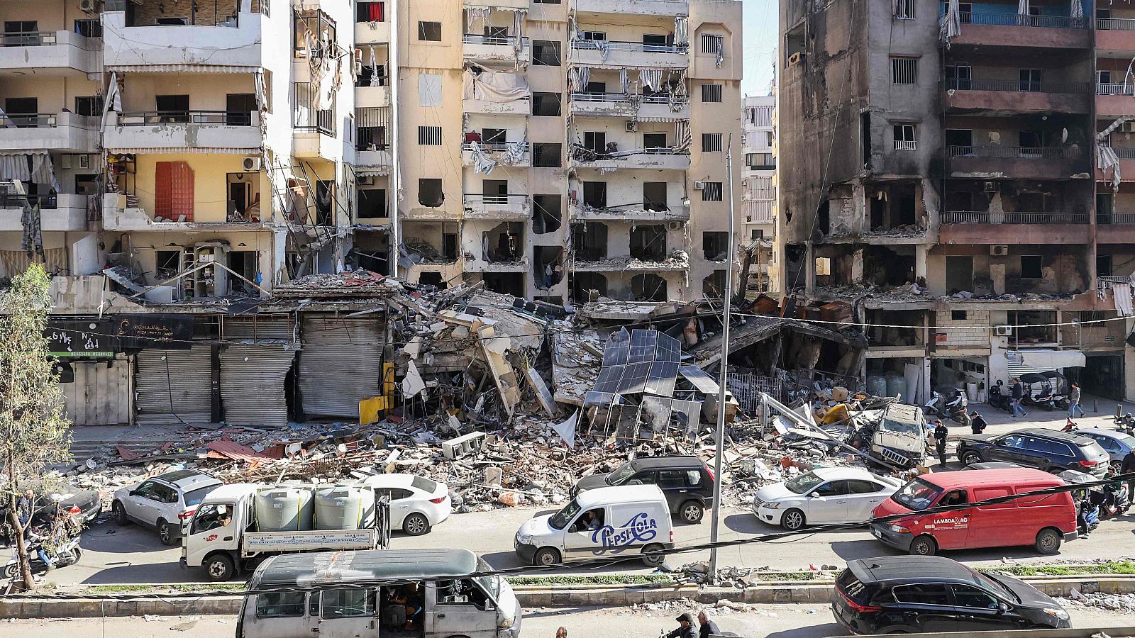 Los ciudadanos de Beirut buscan rehacer sus vidas tras la tregua | Ver