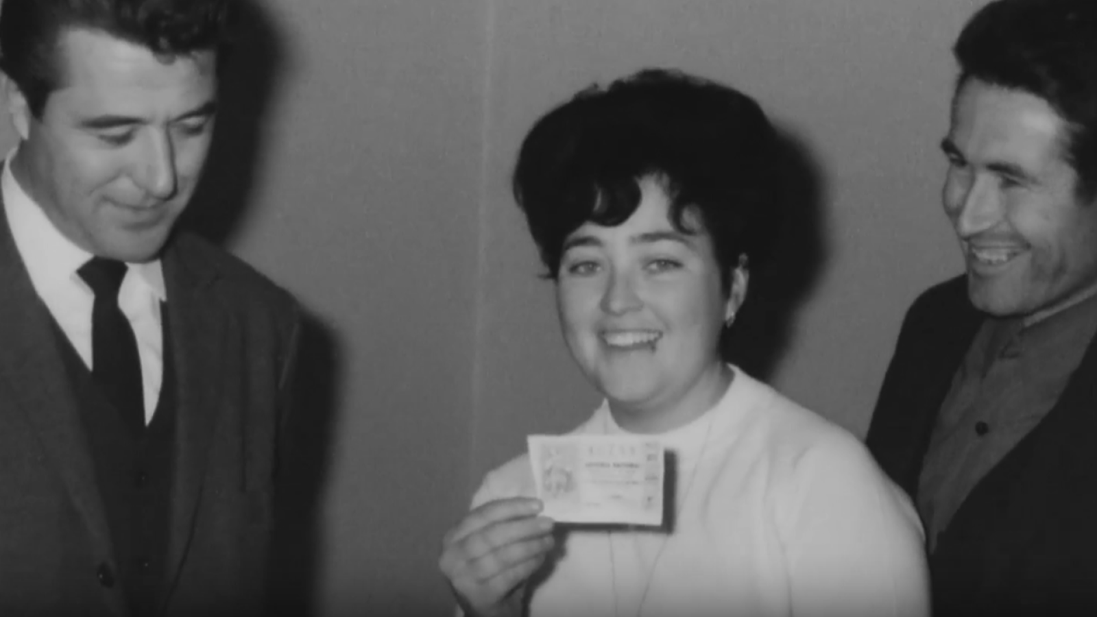 1967: el Gordo de la Lotería de Navidad fue el 43758 | Ver