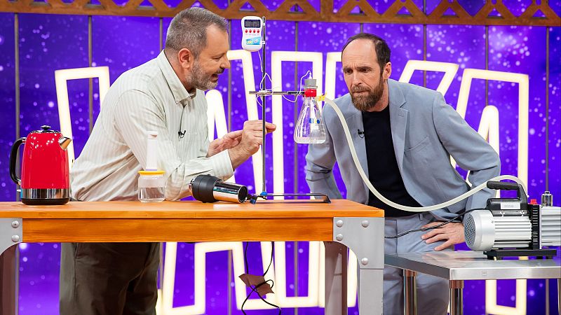 El ciclo del agua. Meteorolog�a con Jos� Miguel Vi�as - �rbita Laika | Ver