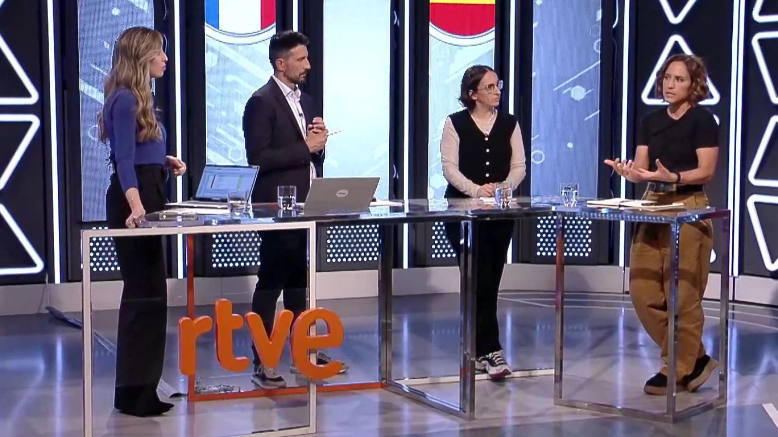 Fútbol - Programa Selecciones. Postpartido Amistoso Selección Femenina Francia - España - ver ahora