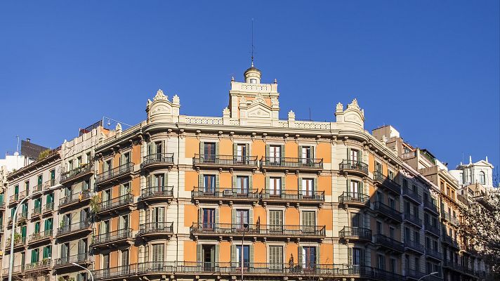 Telediario 1 - El 90% de inquilinos en Madrid y Barcelona tienen un contrato de alquiler temporal, según un estudio