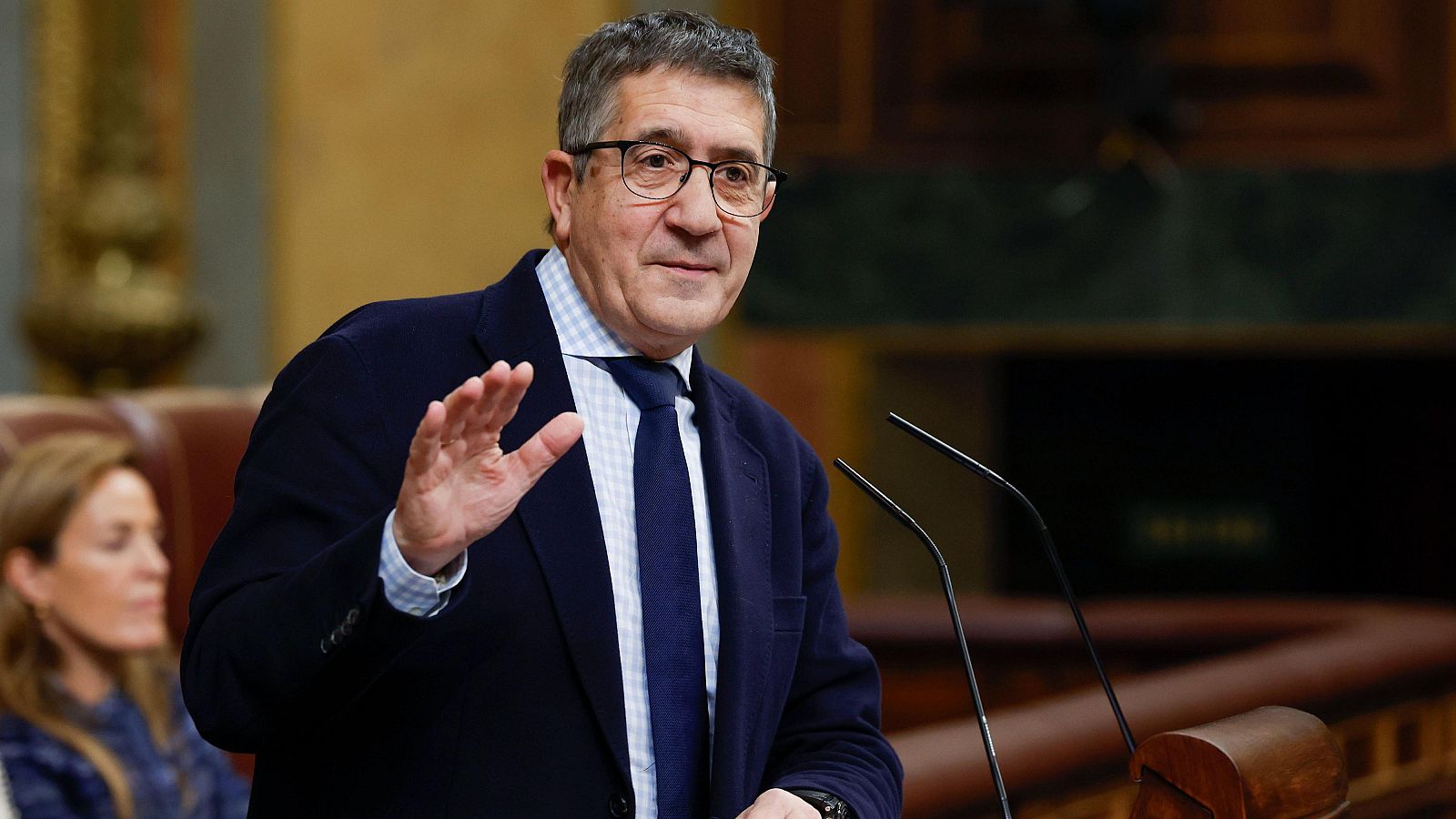 Patxi López (PSOE): "Hay jueces que hacen activismo político" - La noche en 24h | Ver