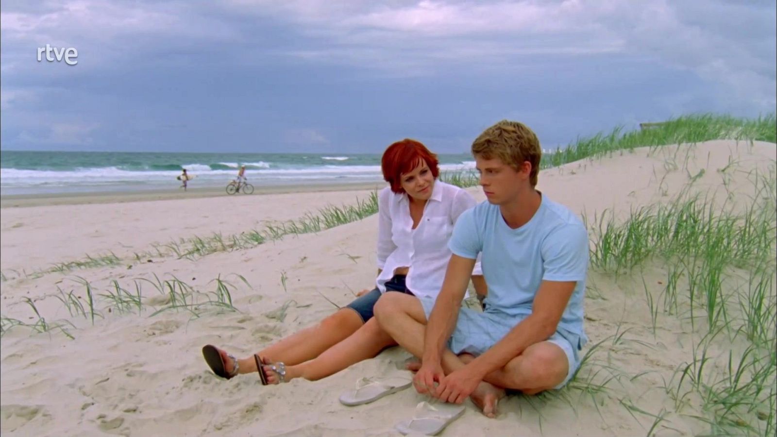 Fiesta en la playa - H2O | Ver