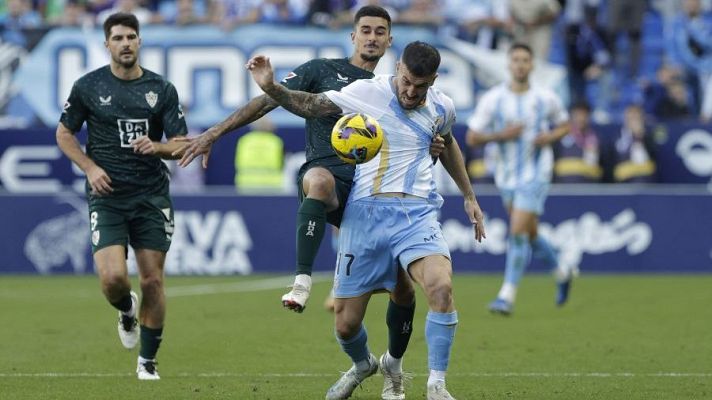 Resúmenes de LaLiga - Málaga - Almería: resumen del partido 18ª jornada | Segunda