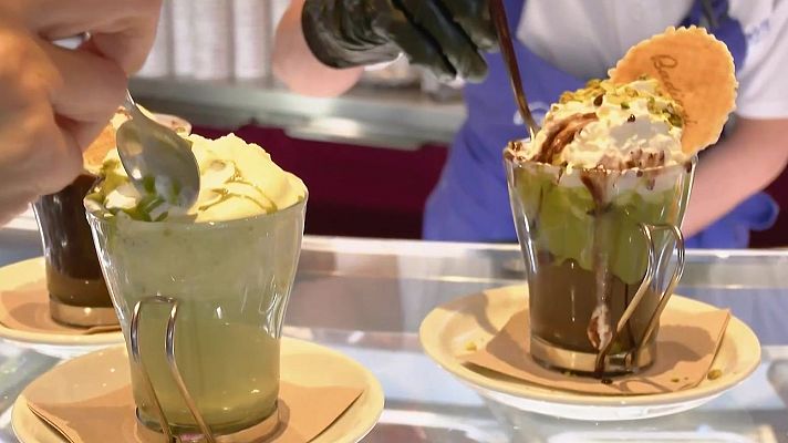 Aquí la Tierra - Chocolate caliente con salsa de pistacho