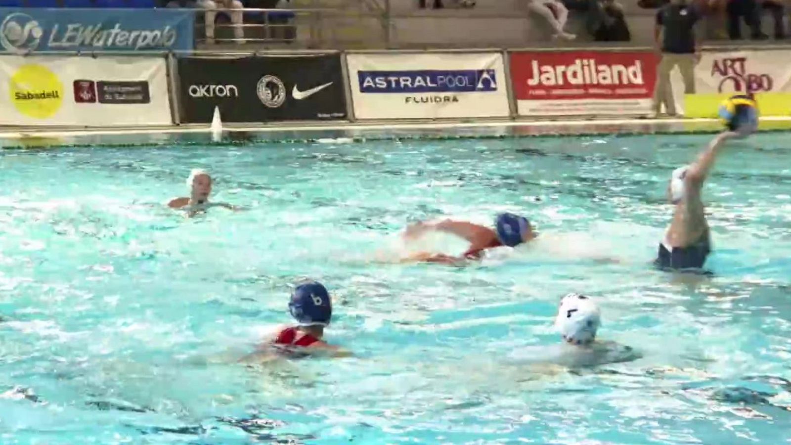 Waterpolo - Liga Femenina Iberdrola. 9ª jornada: Astralpool CN Sabadell - CN Terrassa - ver ahora