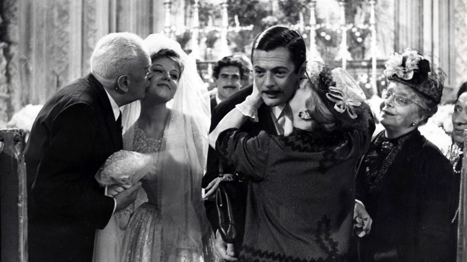 Divorcio a la italiana | Ver películas gratis en RTVE PLay - Cine de siempre | Ver película