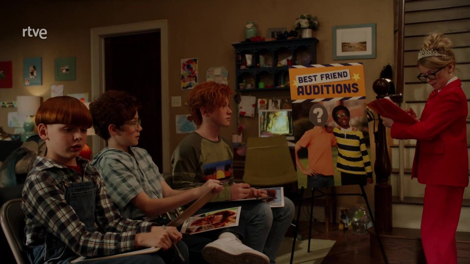 En el amor y en las fiestas de pijamas, todo vale - Una verdadera casa de locos | Ver