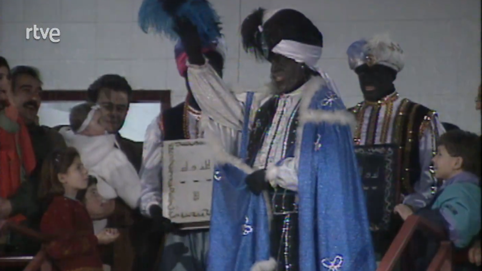 Cent anys de Reis - Arxiu | Veure