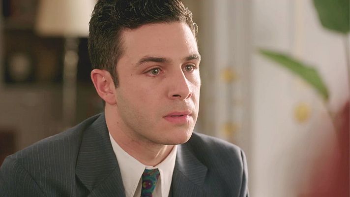 Salón de té La Moderna - Iván descubre que Rodrigo y él son hermanos