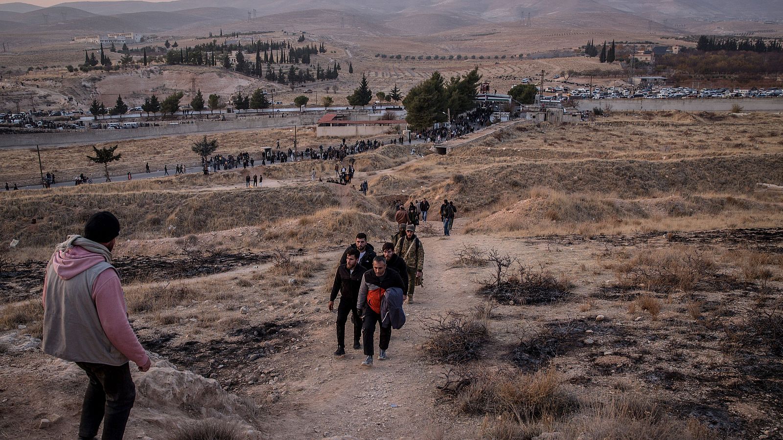 El director de Amnistía internacional: "Es difícilmente imaginable el sufrimiento en Sednaya" - La tarde en 24h | Ver