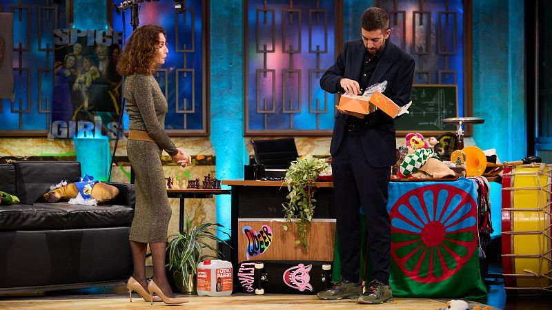 La Revuelta | ¿Cuál es la gominola favorita de Ana Belén? - La Revuelta | Ver