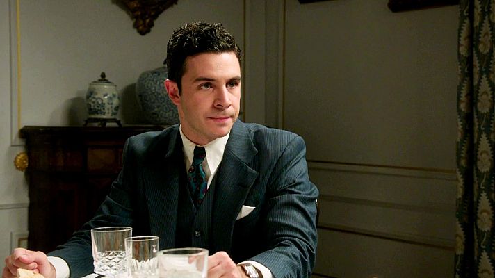 Salón de té La Moderna - Iván muestra su enfado con la familia Pedraza