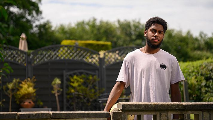 Somewhere Boy - Episodio 3