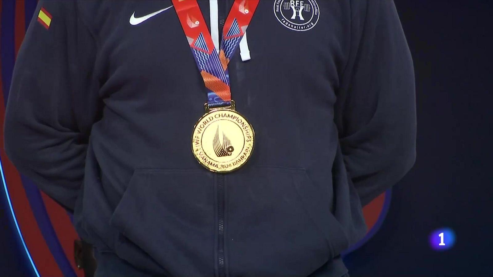 Carles Coll i Marcos Ruiz, campions del món de natació i halterofília - L'Informatiu | Veure