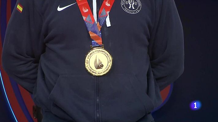 L'Informatiu - Carles Coll i Marcos Ruiz, campions del món de natació i halterofília