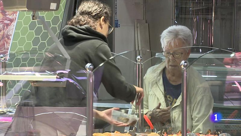 Tanquen 41 parades dels mercats municipals de Barcelona durant el 2024 - L'Informatiu | Veure