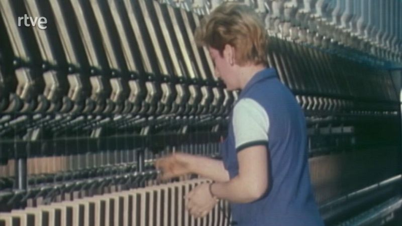 Arxiu TVE Catalunya - D'ací, d'allà - XI Mostra Teixits; Espar Tico: el Congrés de Cultura Catalana