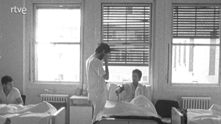 Tot Art - L'Església a Mallorca. Joan Pere Viladecans. Gaudí dissenyador