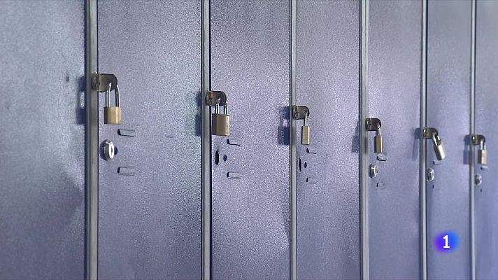 L'Informatiu - Malestar al sector educatiu per la reorganització d'assignatures a batxillerat