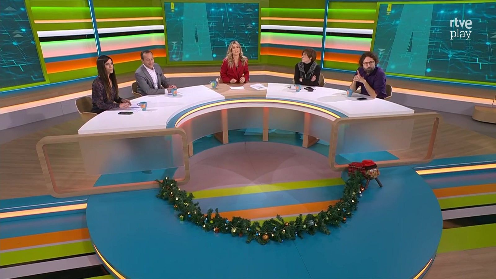 Robatoris, IA i ciència i decoració de Nadal segura | L'altaveu - L'altaveu | Veure