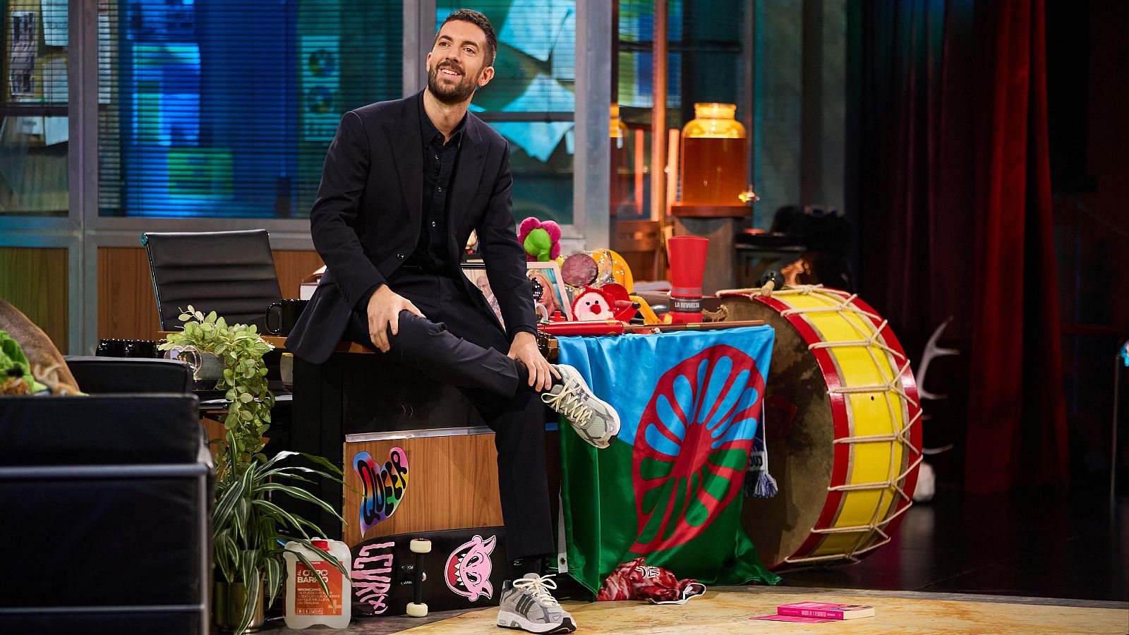 La Revuelta | Alex Txikon, en directo desde el Himalaya 17/12/24 - La Revuelta | Ver