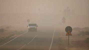 Contina la alerta amarilla en Canarias por calima intensa