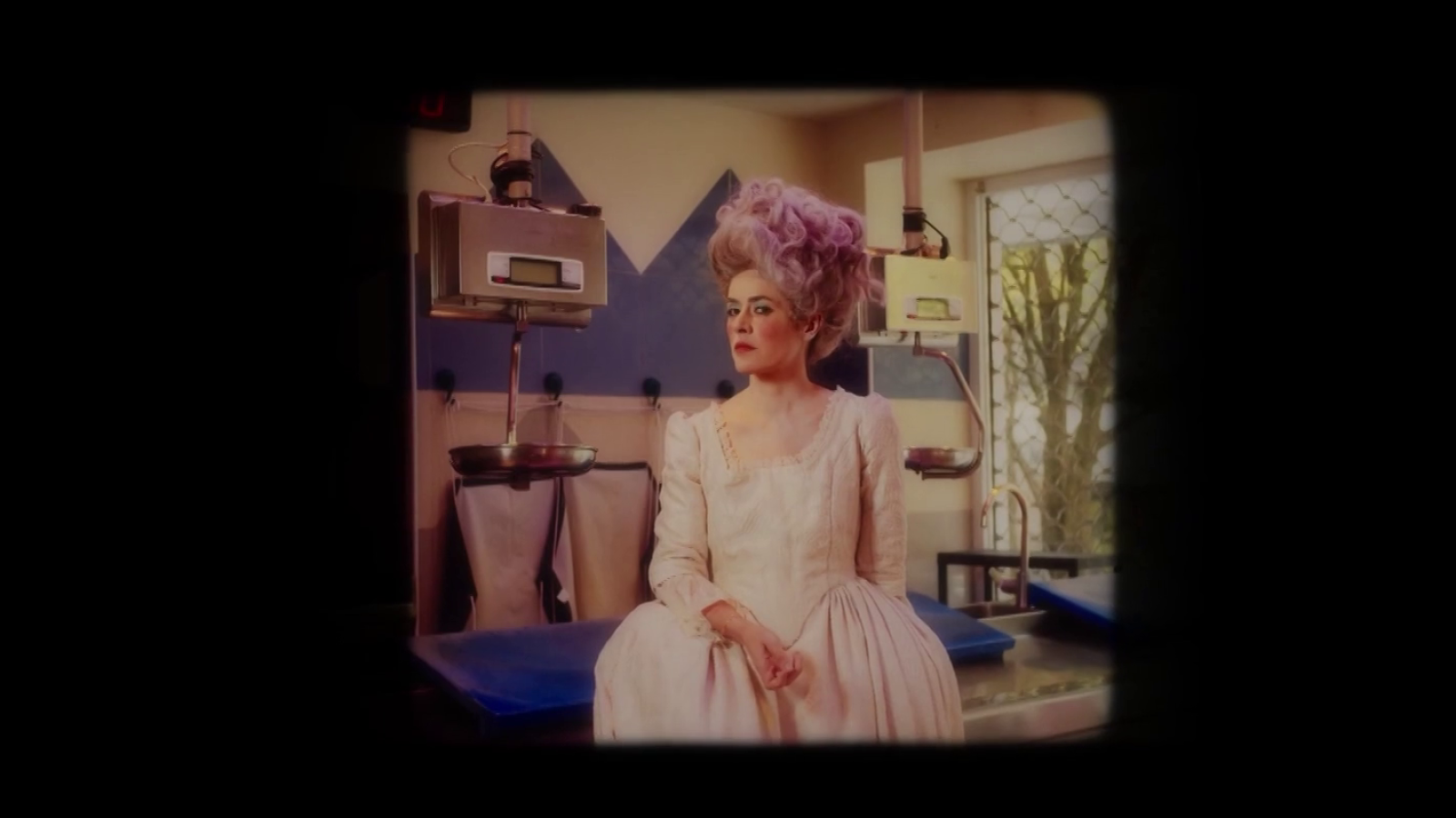 Maika Makovski - Atención obras | Ver