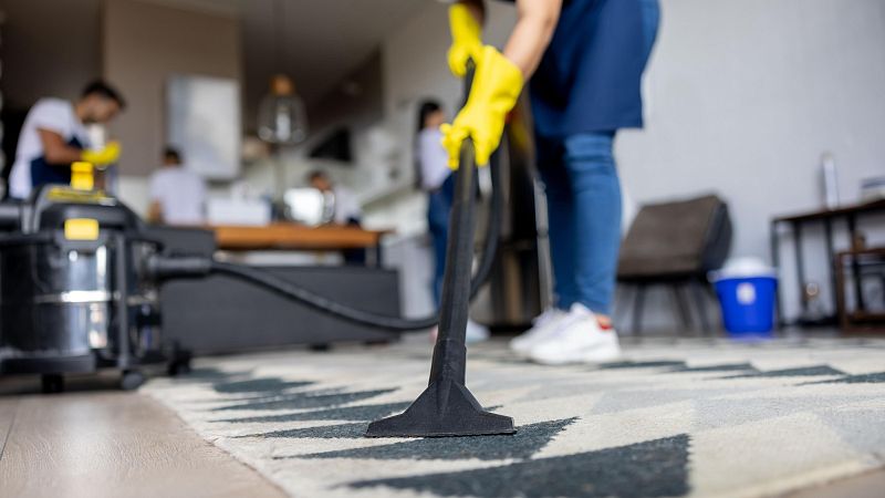 El TJUE obliga al registro horario de las empleadas del hogar | Ver