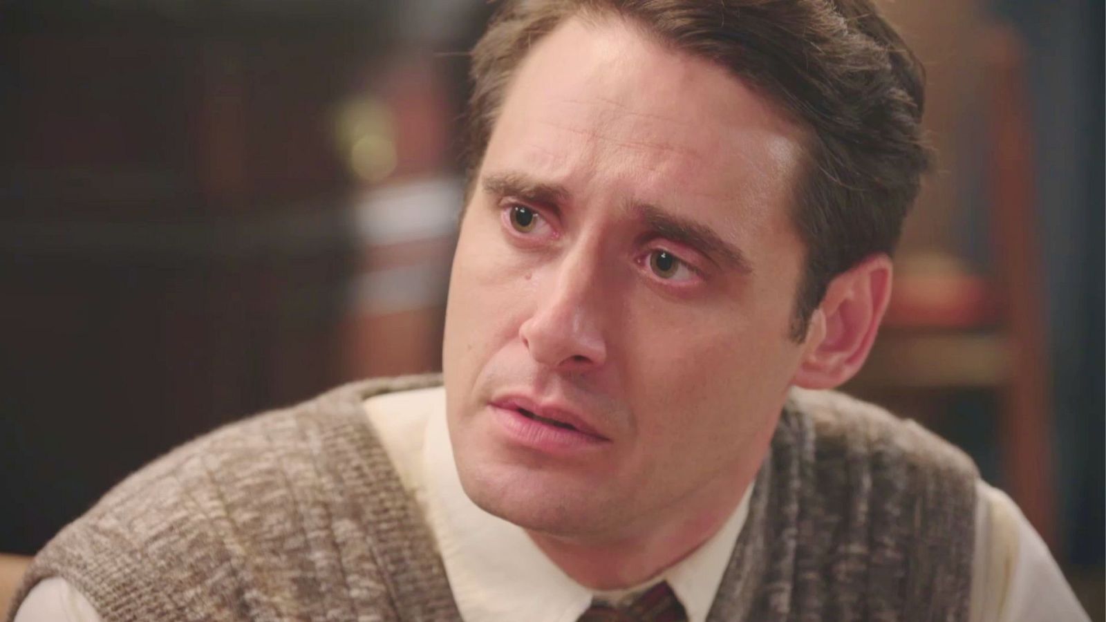 León podría quedarse sordo - Salón de té La Moderna | Ver