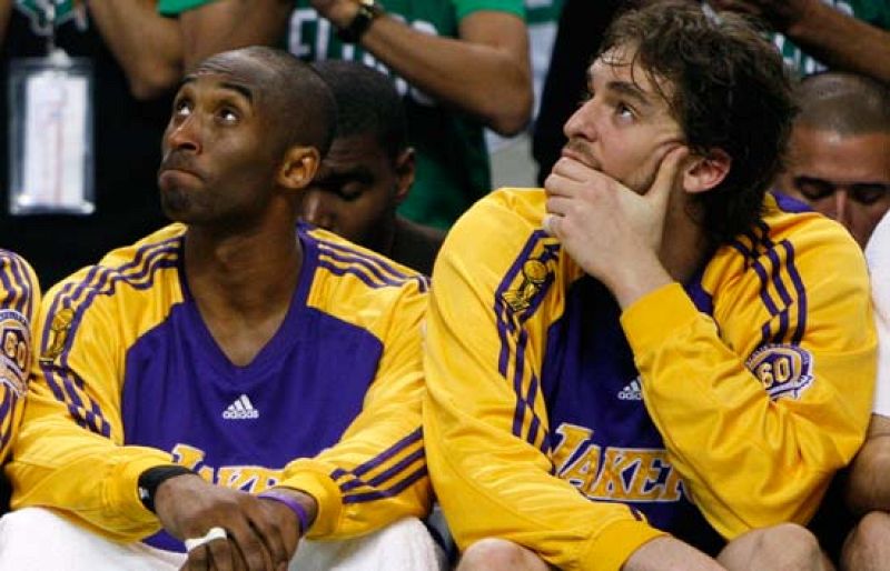 La aplastante victoria de los Celtics en Boston (131-92) en el sexto partido de la final deja el título de la NBA en Massachussets.