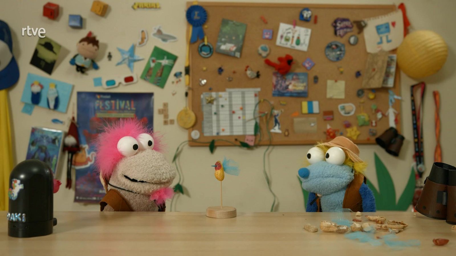 Colibrí cacahuete - Agus & Lui: Churros y Crafts | Ver