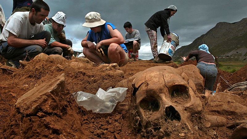 Informe semanal - ¿Tiempos de desmemoria? | Ver